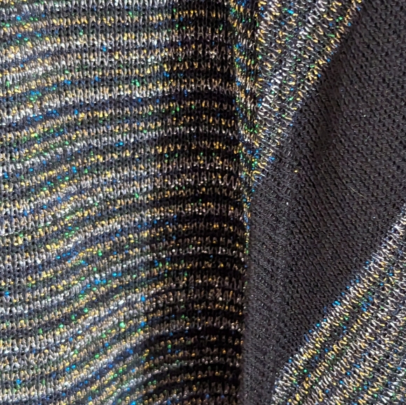 Brand New Elementz ✨Top and Attached Sweater, Both Are Very Very Sparkly Size M - Picture 4 of 10